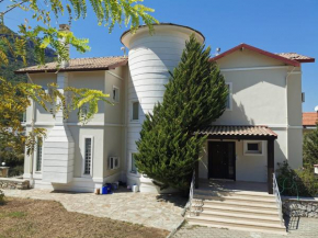 Villa LadyWell